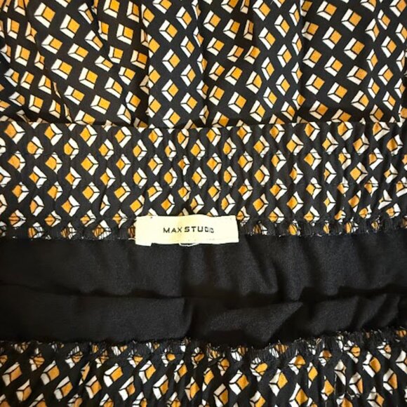 Black & Tan Geometric Pleated Midi Skirt – Max Studio, Size L - Picture 3 of 4